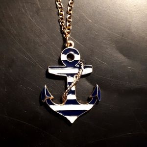 Anchor necklace